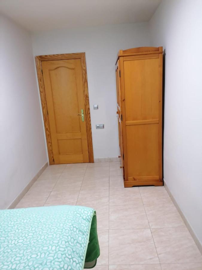 Habitacion Individual En Granada Luaran gambar
